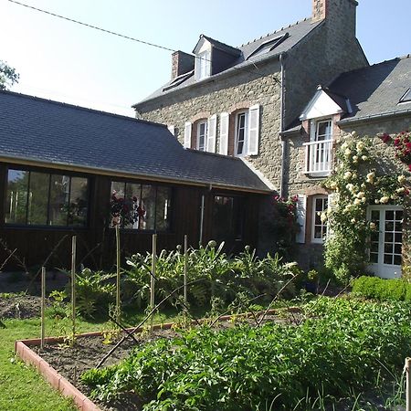 Chambres d'hôtes Le Clos d'Enhaut Dinard Exterior foto